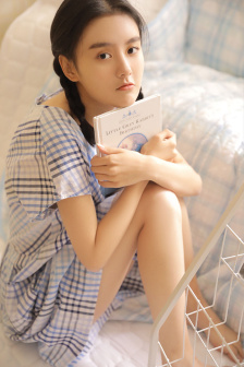 龙娘七七七